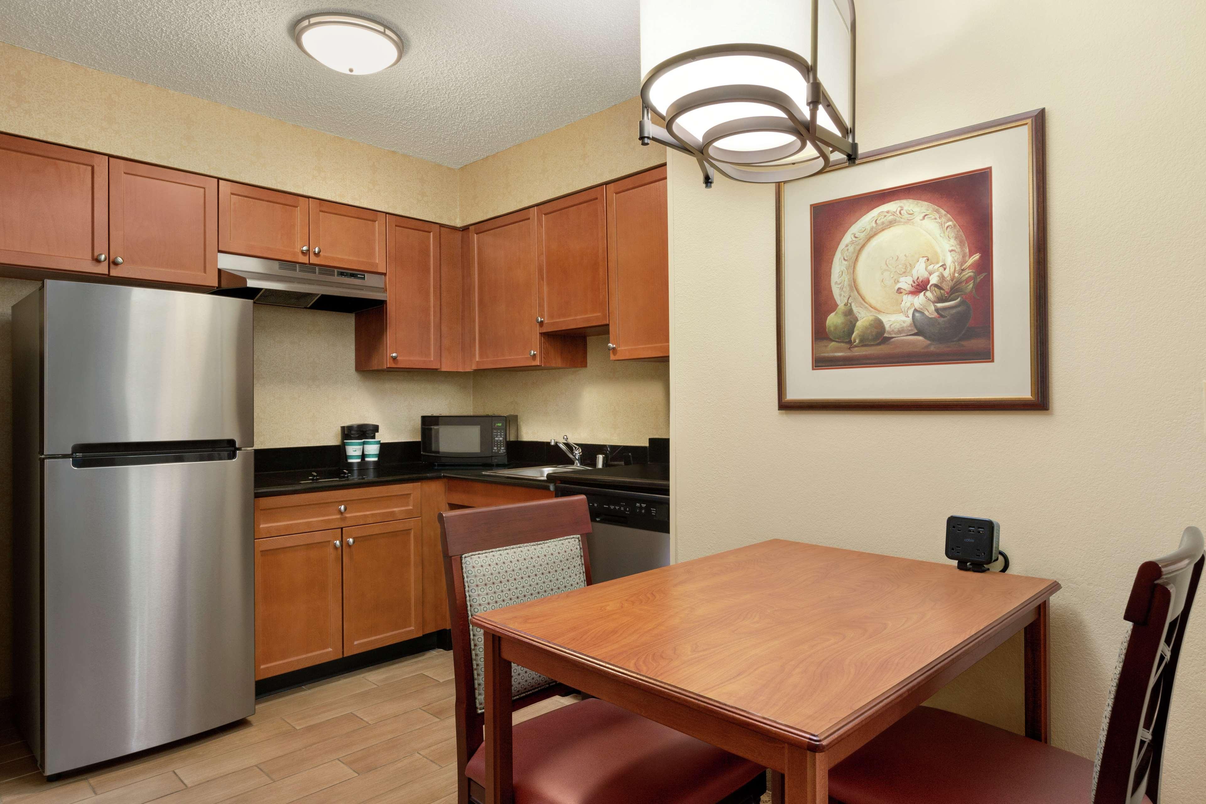 Homewood Suites By Hilton Dallas-Park Central Area Экстерьер фото