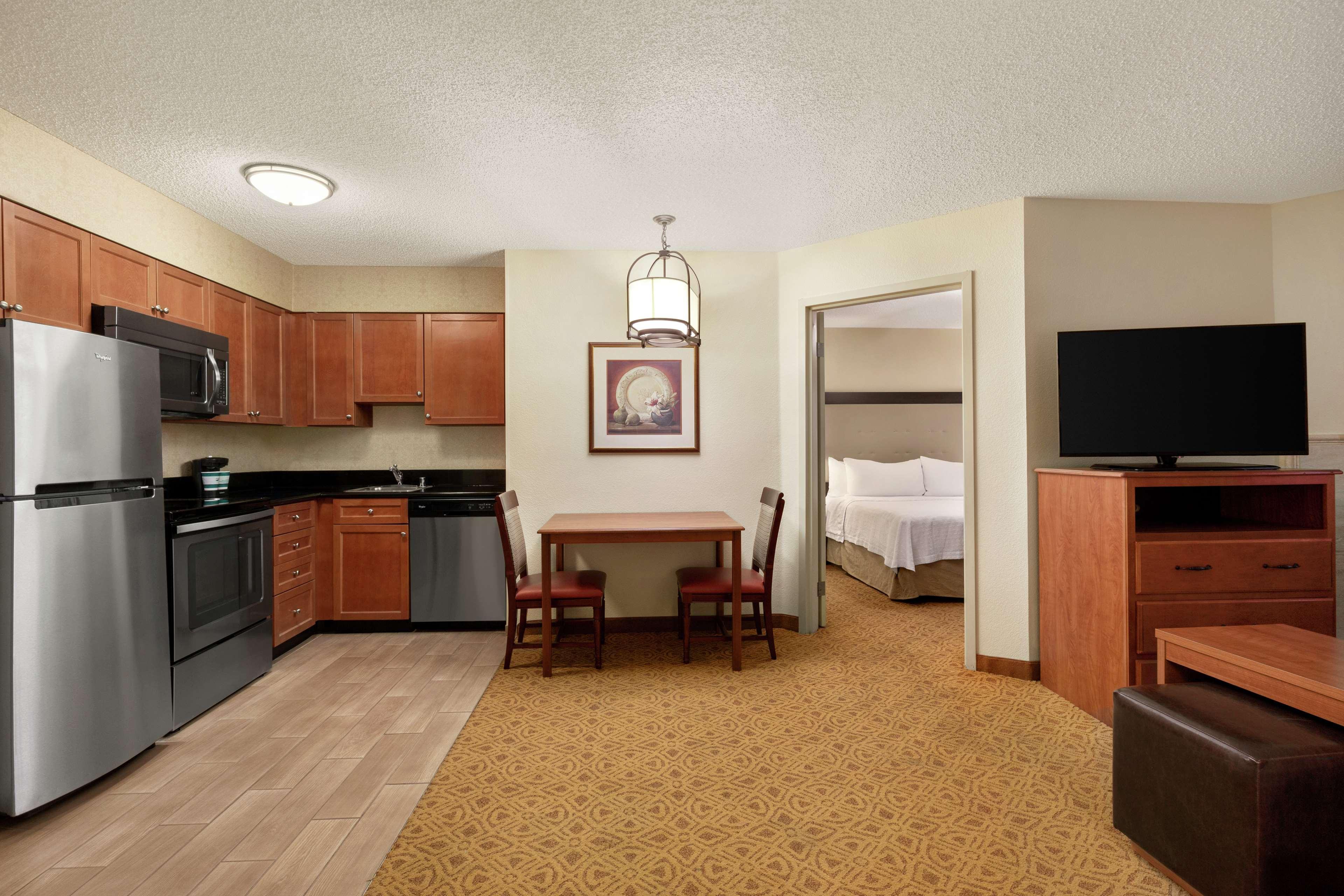 Homewood Suites By Hilton Dallas-Park Central Area Экстерьер фото